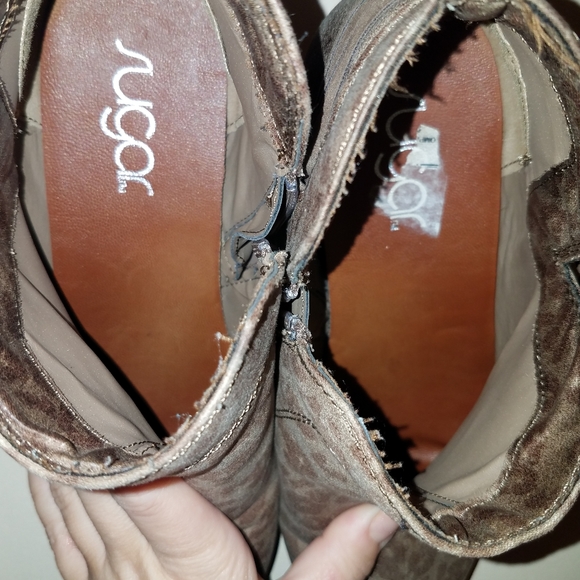 Leopard Boots - Picture 4 of 5